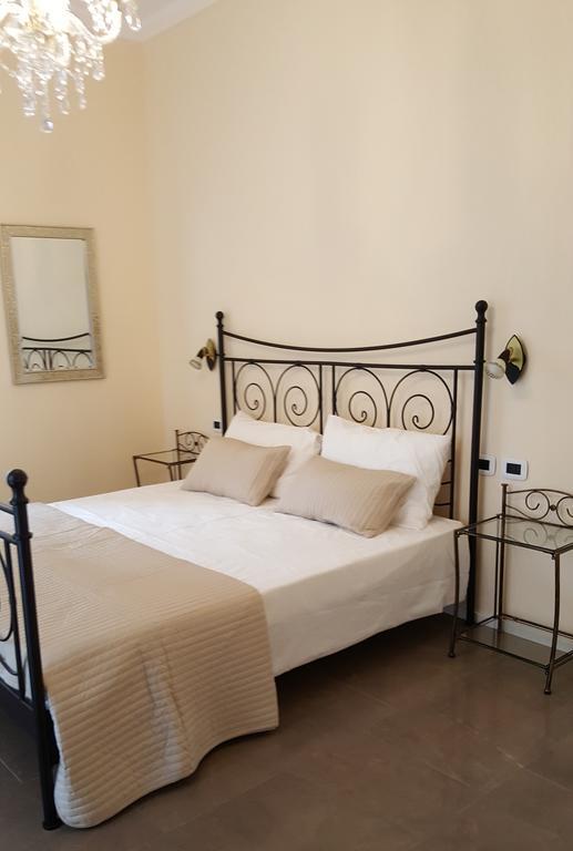 Guest House I Punici 卡利亚里 外观 照片